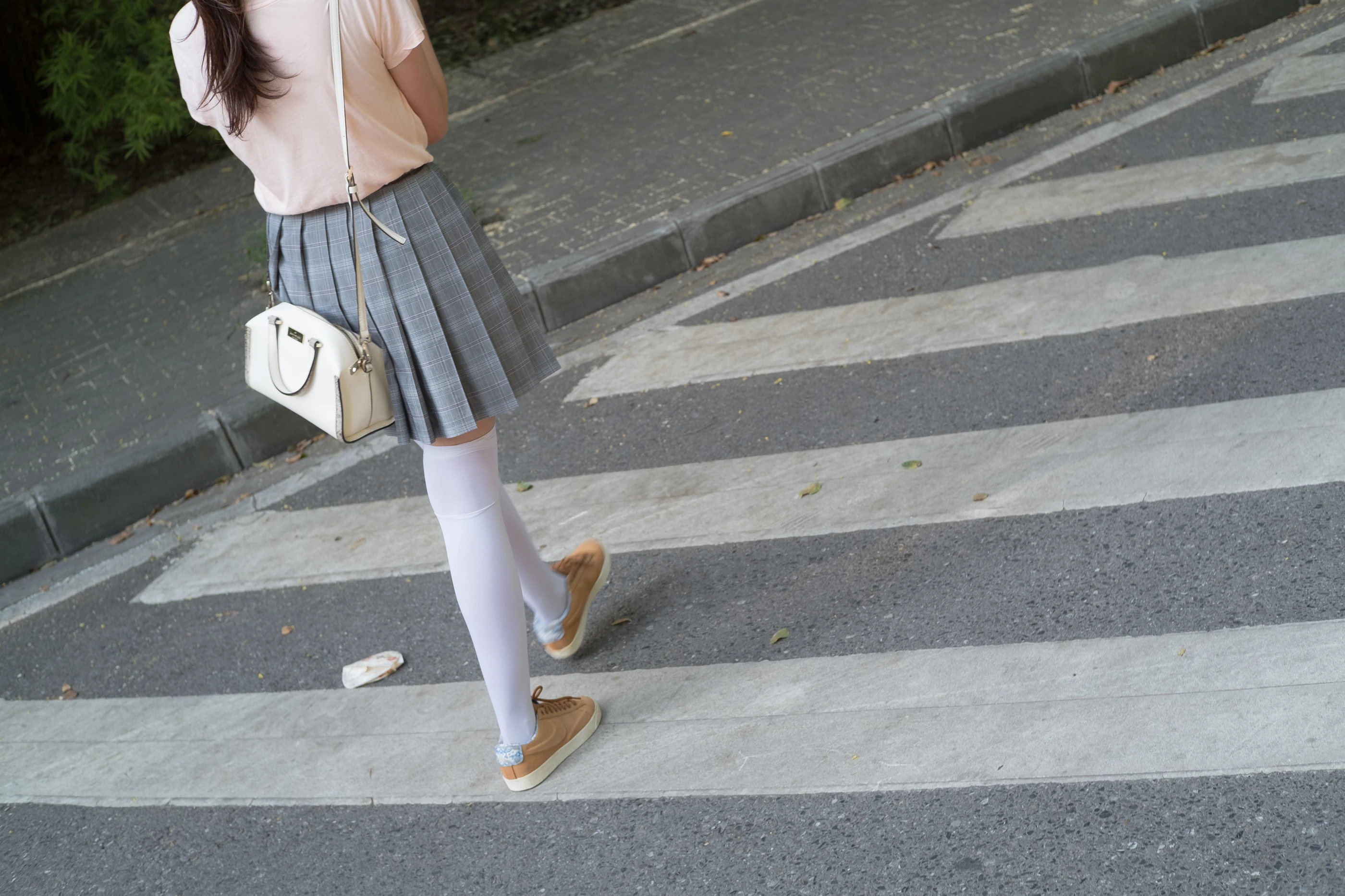 森萝财团 R15-032 [113P]插图1